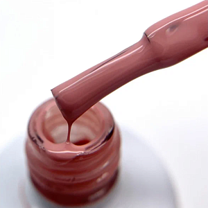 Луи Филипп Гель-лак Kiss 04, светло-розовый, 10 гр  Луи Филипп Гель-лак Kiss 04, светло-розовый, 10 гр