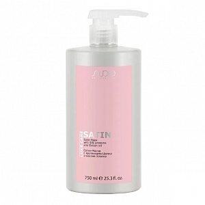 Сатин-Маска с протеинами Шёлка и маслом Хлопка Studio Professional Luxe Care 750 мл Сатин-Маска с протеинами Шёлка и маслом Хлопка Studio Professional Luxe Care 750 мл