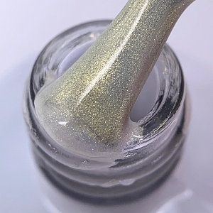 Луи Филипп Гель-лак Rusalka 02, желтый с перламутром, 10 гр.  Луи Филипп Гель-лак Rusalka 02, желтый с перламутром, 10 гр.